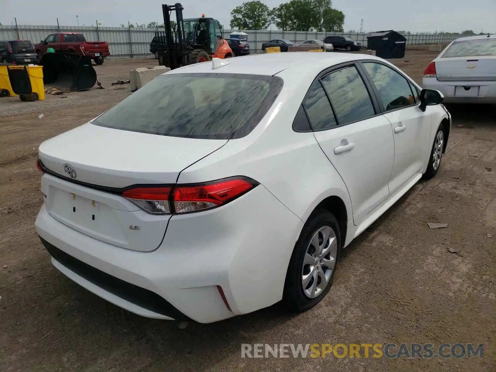 4 Photograph of a damaged car JTDEPRAE6LJ102644 TOYOTA COROLLA 2020