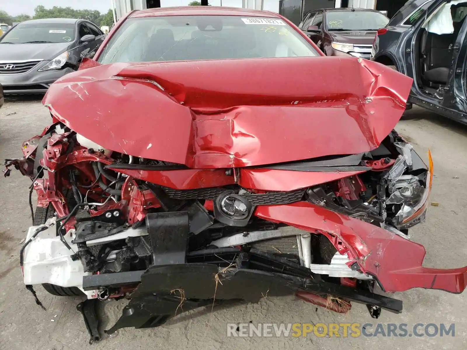 9 Photograph of a damaged car JTDEPRAE6LJ102756 TOYOTA COROLLA 2020