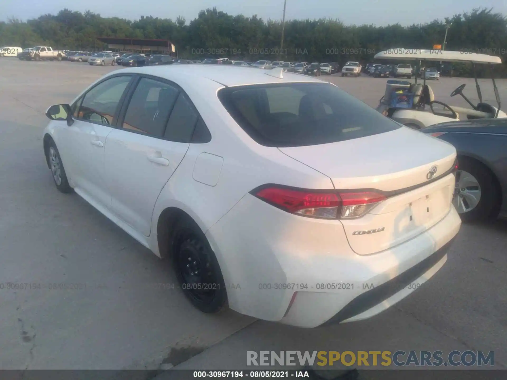 3 Photograph of a damaged car JTDEPRAE6LJ103034 TOYOTA COROLLA 2020