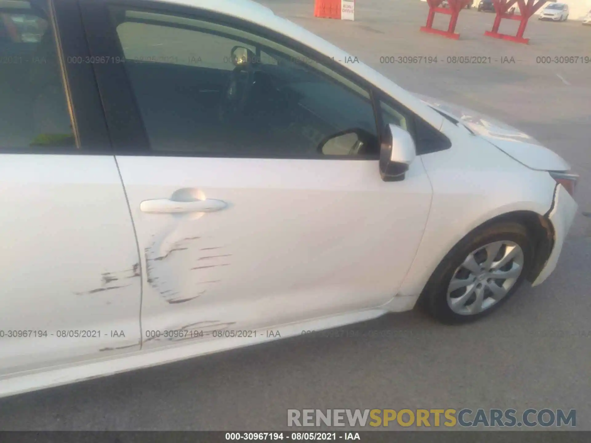 6 Photograph of a damaged car JTDEPRAE6LJ103034 TOYOTA COROLLA 2020