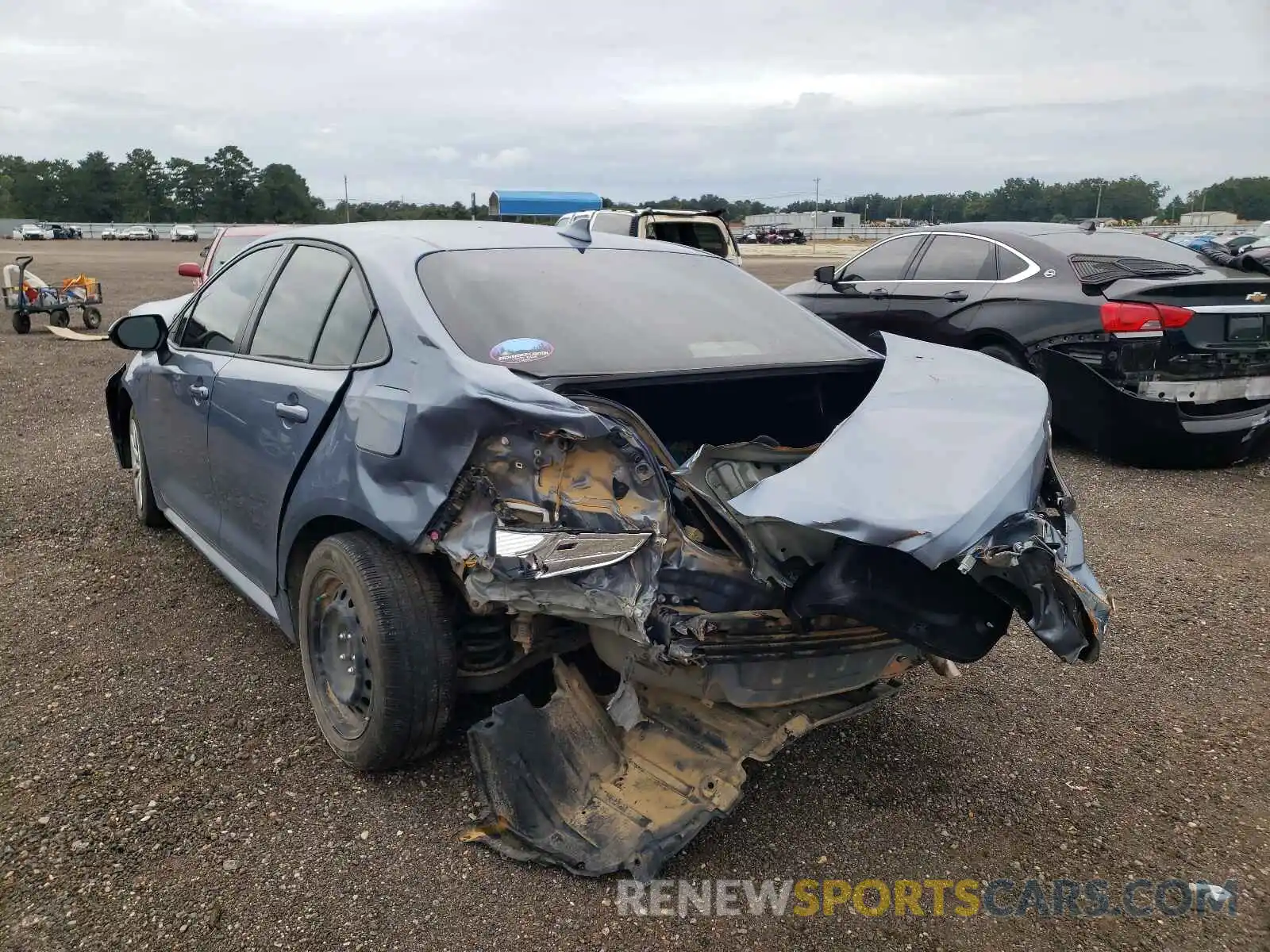 3 Photograph of a damaged car JTDEPRAE6LJ103180 TOYOTA COROLLA 2020