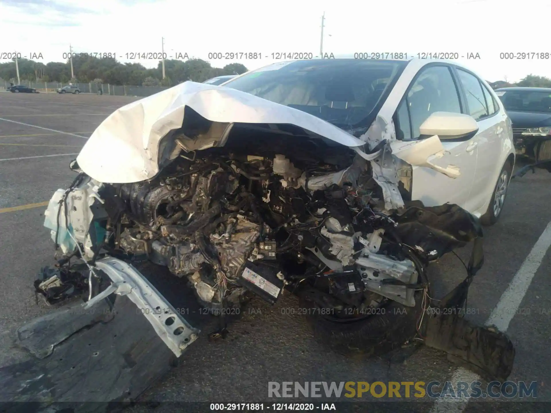 6 Photograph of a damaged car JTDEPRAE6LJ104412 TOYOTA COROLLA 2020