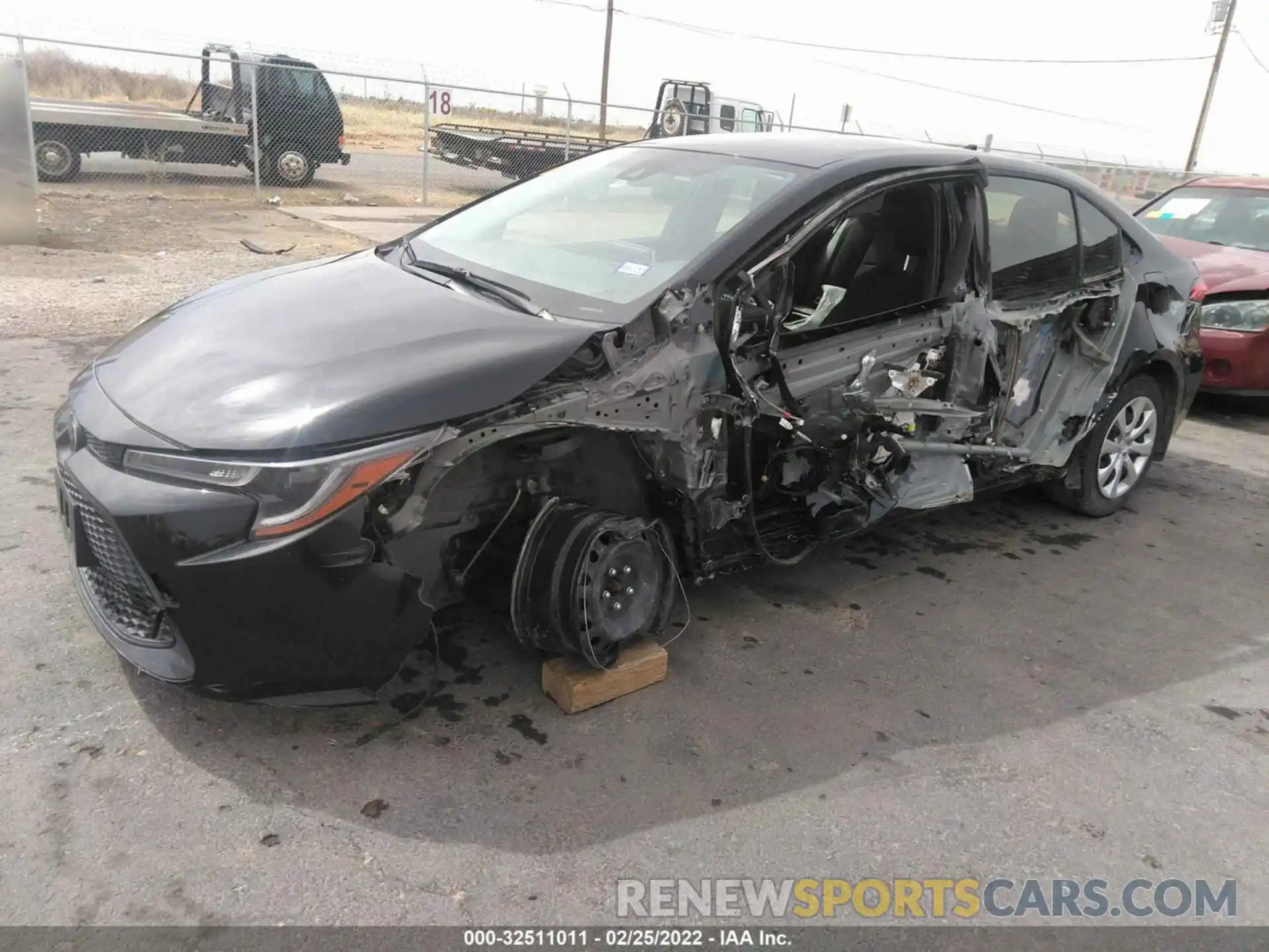 2 Photograph of a damaged car JTDEPRAE6LJ106399 TOYOTA COROLLA 2020