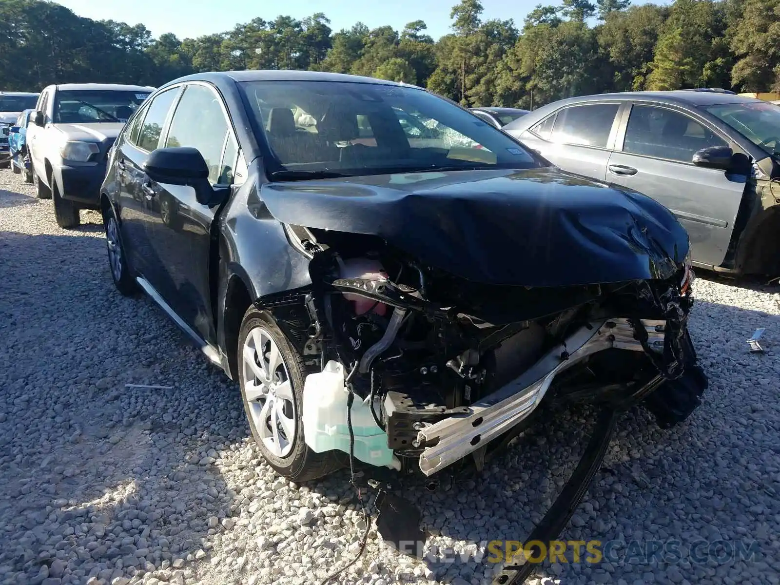 1 Photograph of a damaged car JTDEPRAE6LJ106743 TOYOTA COROLLA 2020