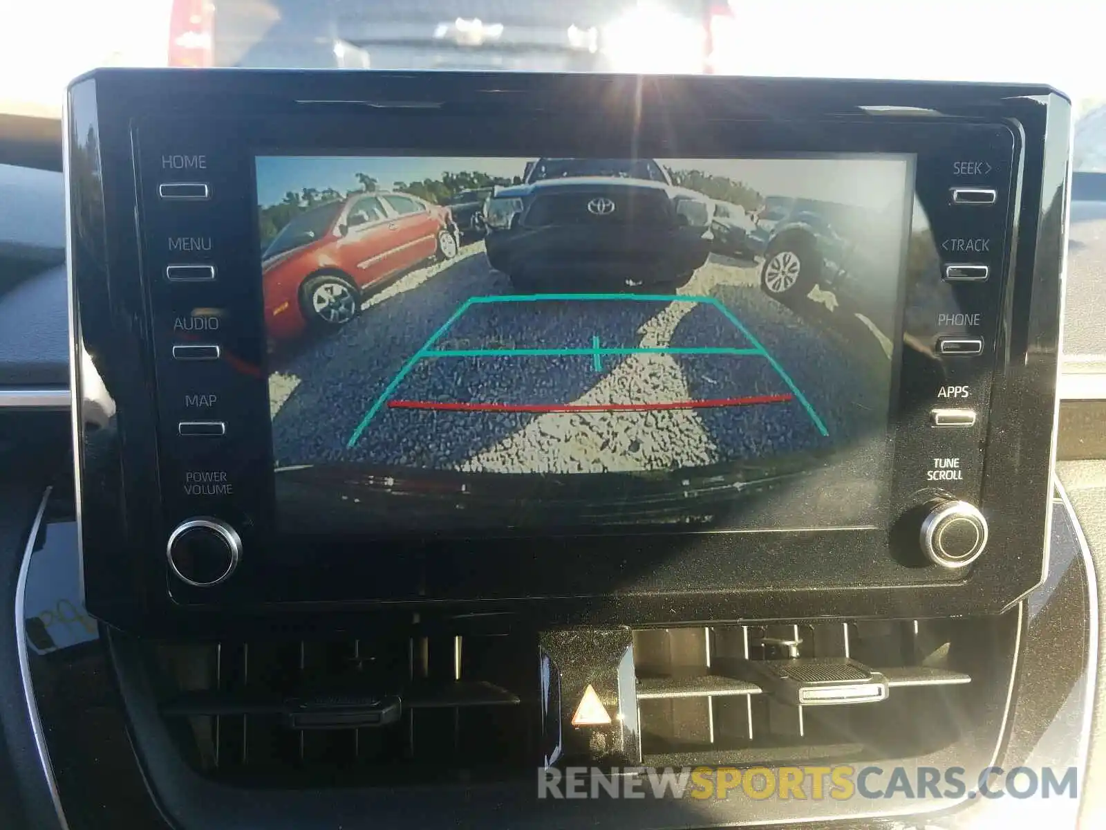 9 Photograph of a damaged car JTDEPRAE6LJ106743 TOYOTA COROLLA 2020