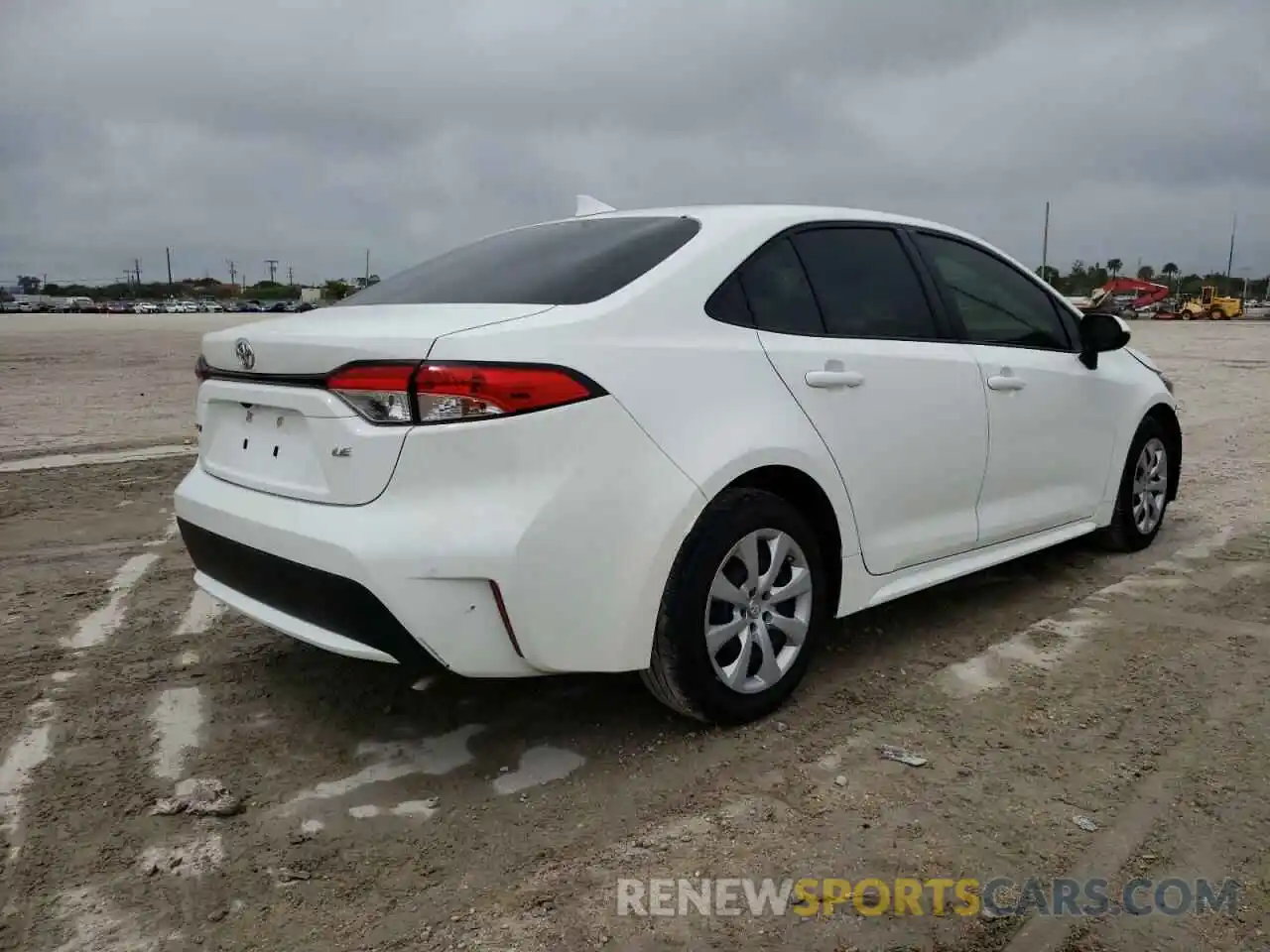 4 Photograph of a damaged car JTDEPRAE6LJ110727 TOYOTA COROLLA 2020