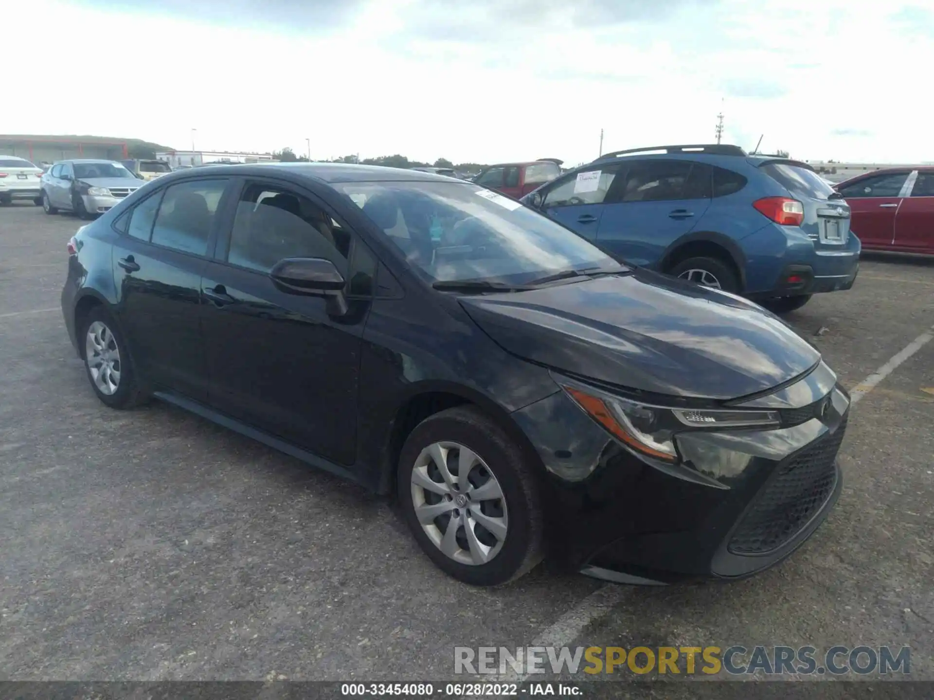 1 Photograph of a damaged car JTDEPRAE6LJ111747 TOYOTA COROLLA 2020