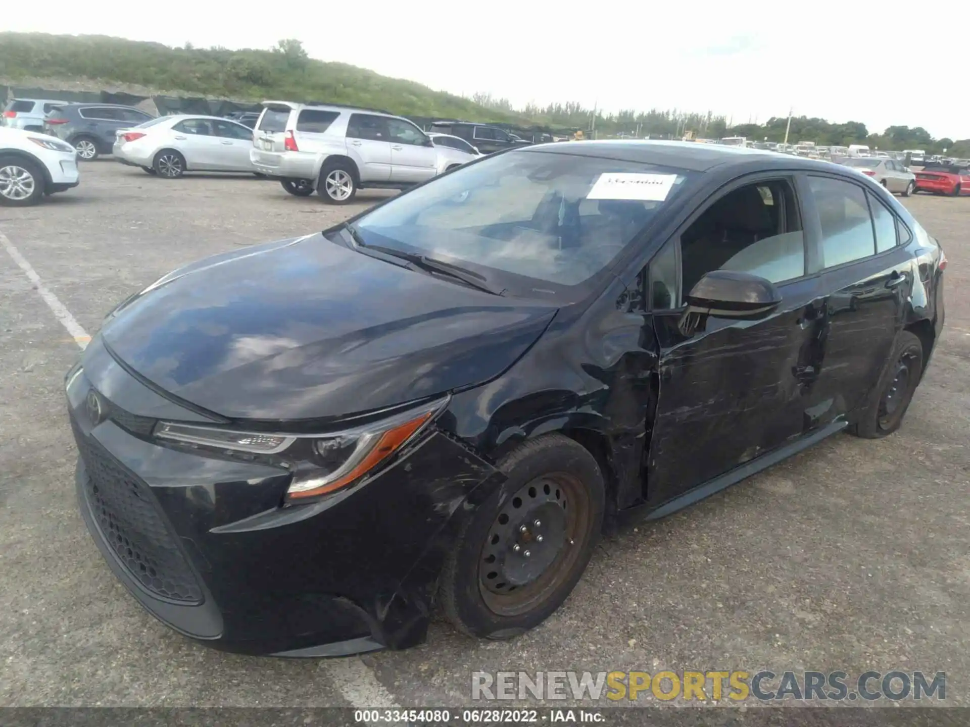 2 Photograph of a damaged car JTDEPRAE6LJ111747 TOYOTA COROLLA 2020