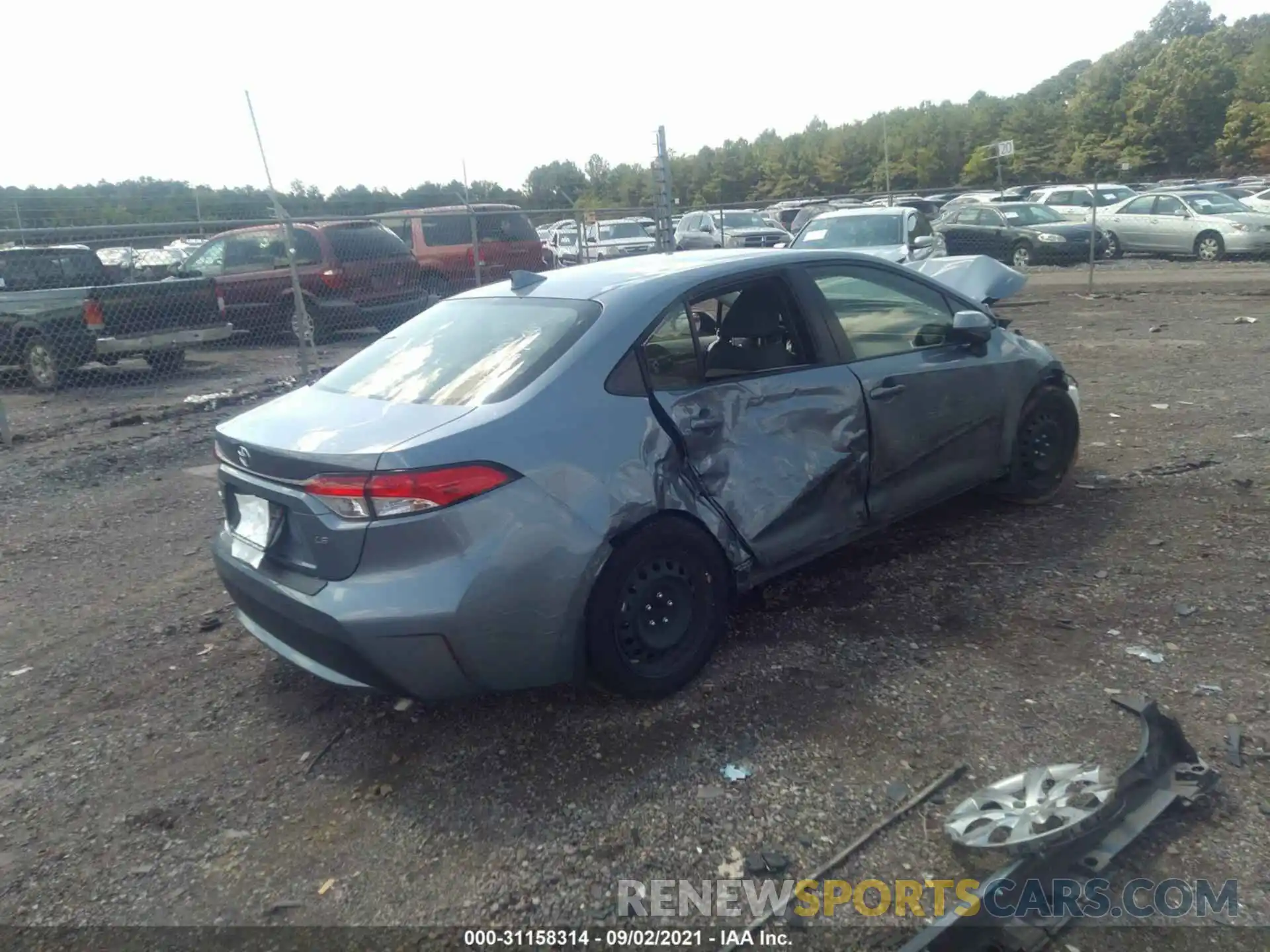 4 Photograph of a damaged car JTDEPRAE6LJ113689 TOYOTA COROLLA 2020