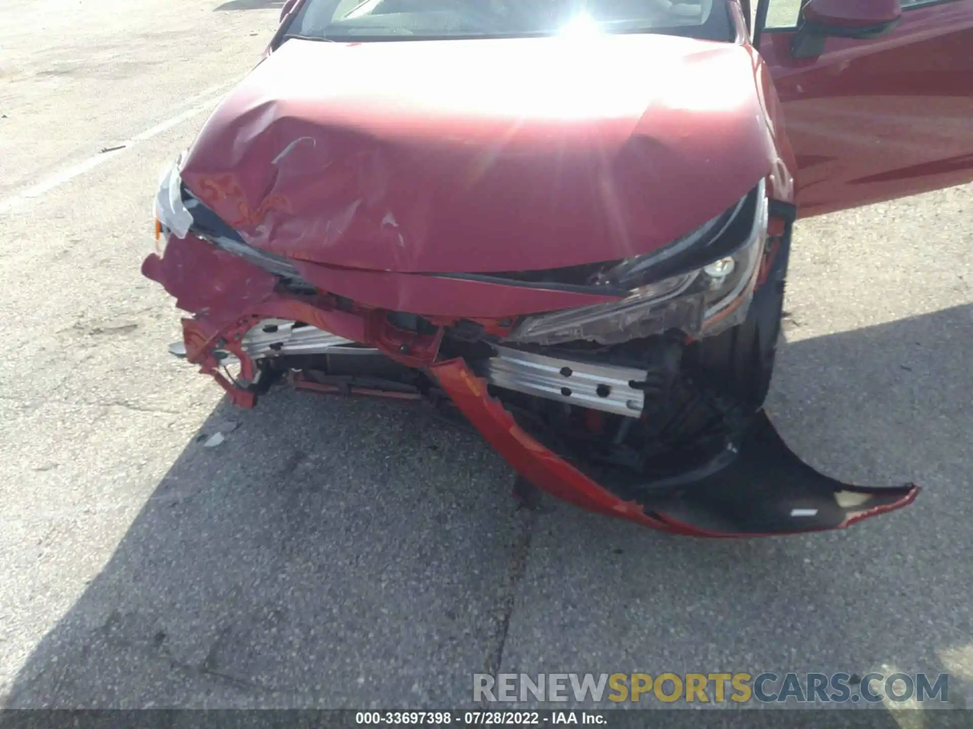 6 Photograph of a damaged car JTDEPRAE6LJ113854 TOYOTA COROLLA 2020