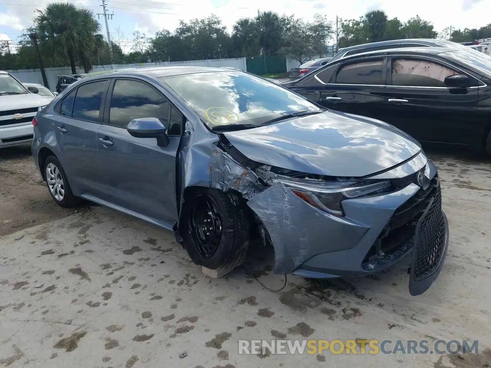 1 Photograph of a damaged car JTDEPRAE6LJ114941 TOYOTA COROLLA 2020