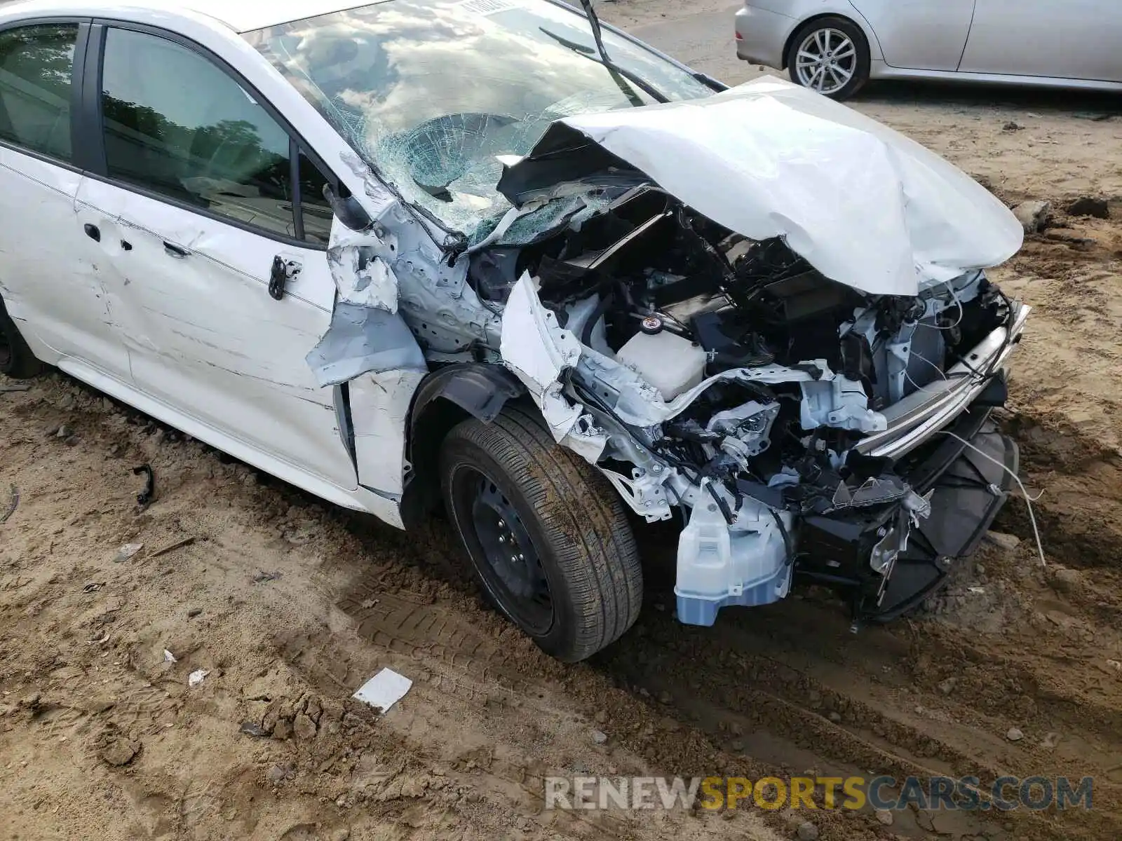 9 Photograph of a damaged car JTDEPRAE6LJ115426 TOYOTA COROLLA 2020