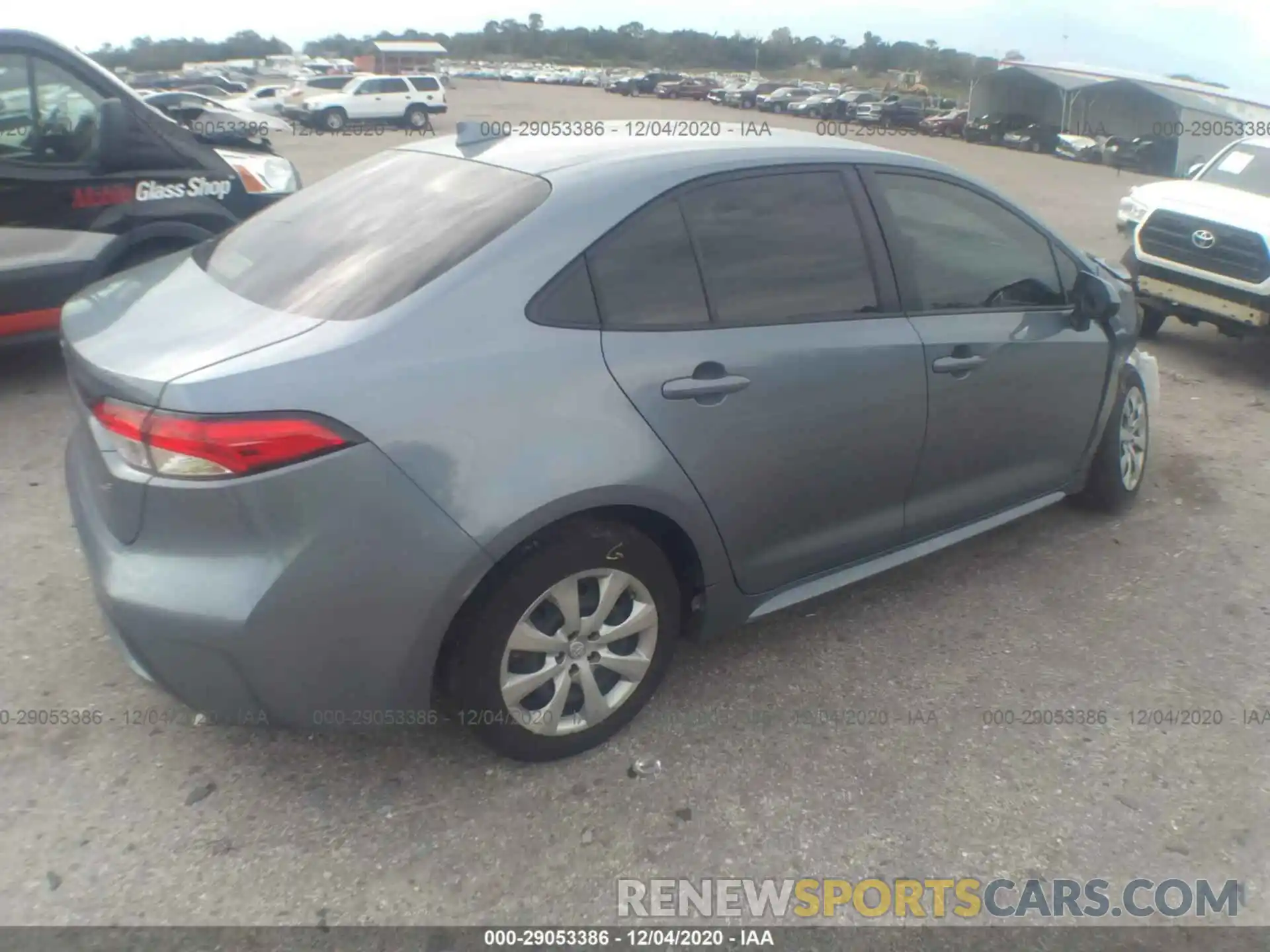 4 Photograph of a damaged car JTDEPRAE6LJ115703 TOYOTA COROLLA 2020