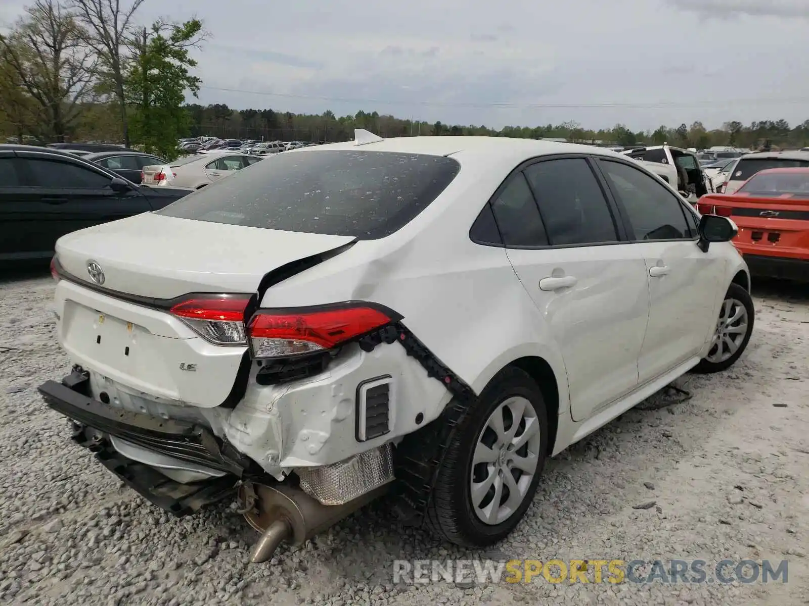 4 Photograph of a damaged car JTDEPRAE6LJ116432 TOYOTA COROLLA 2020