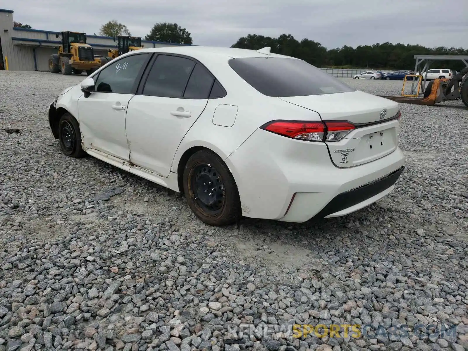 3 Photograph of a damaged car JTDEPRAE6LJ116690 TOYOTA COROLLA 2020