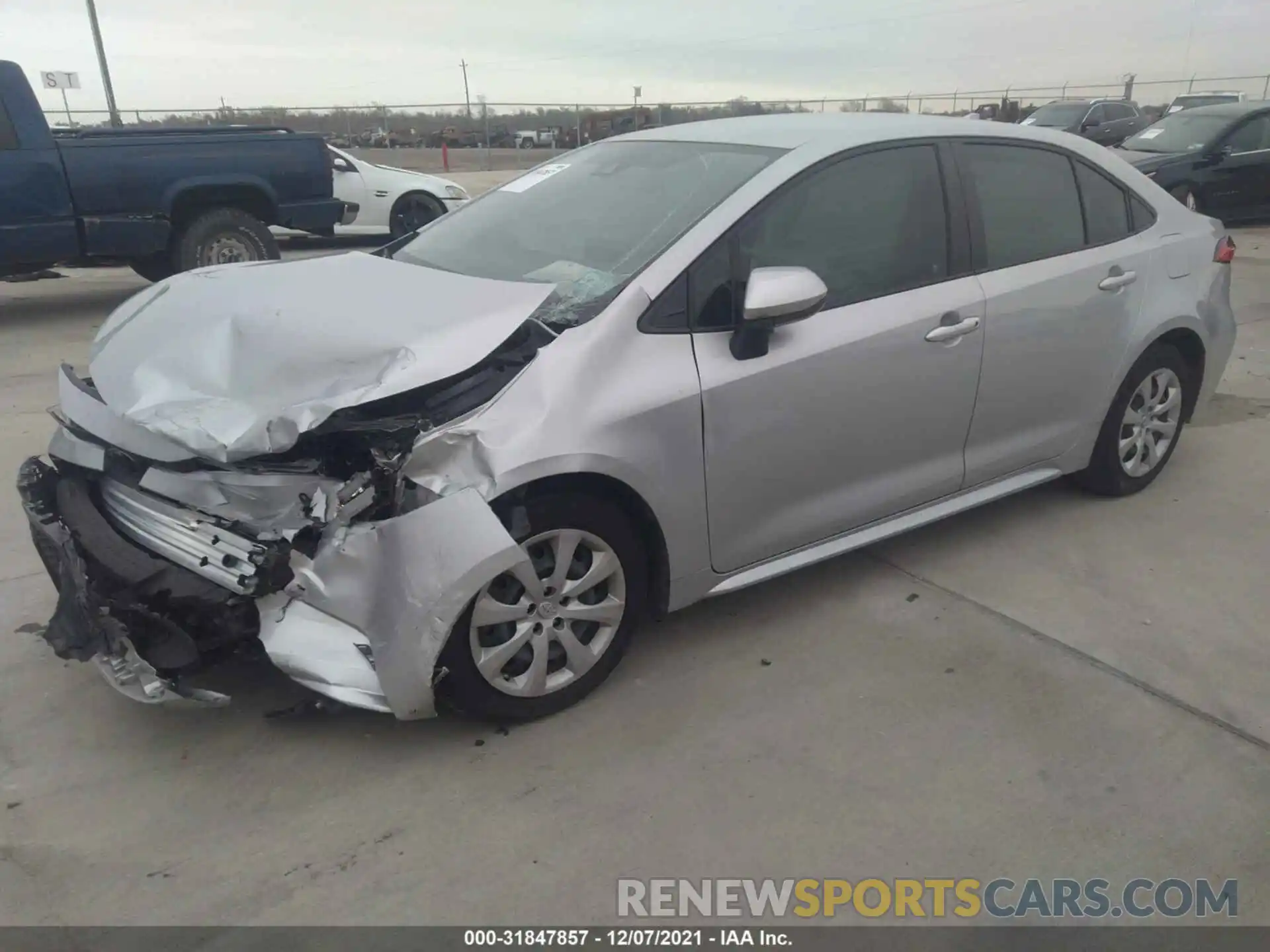 2 Photograph of a damaged car JTDEPRAE6LJ116835 TOYOTA COROLLA 2020