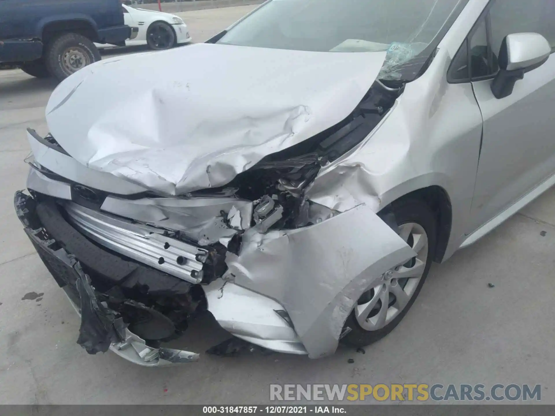 6 Photograph of a damaged car JTDEPRAE6LJ116835 TOYOTA COROLLA 2020