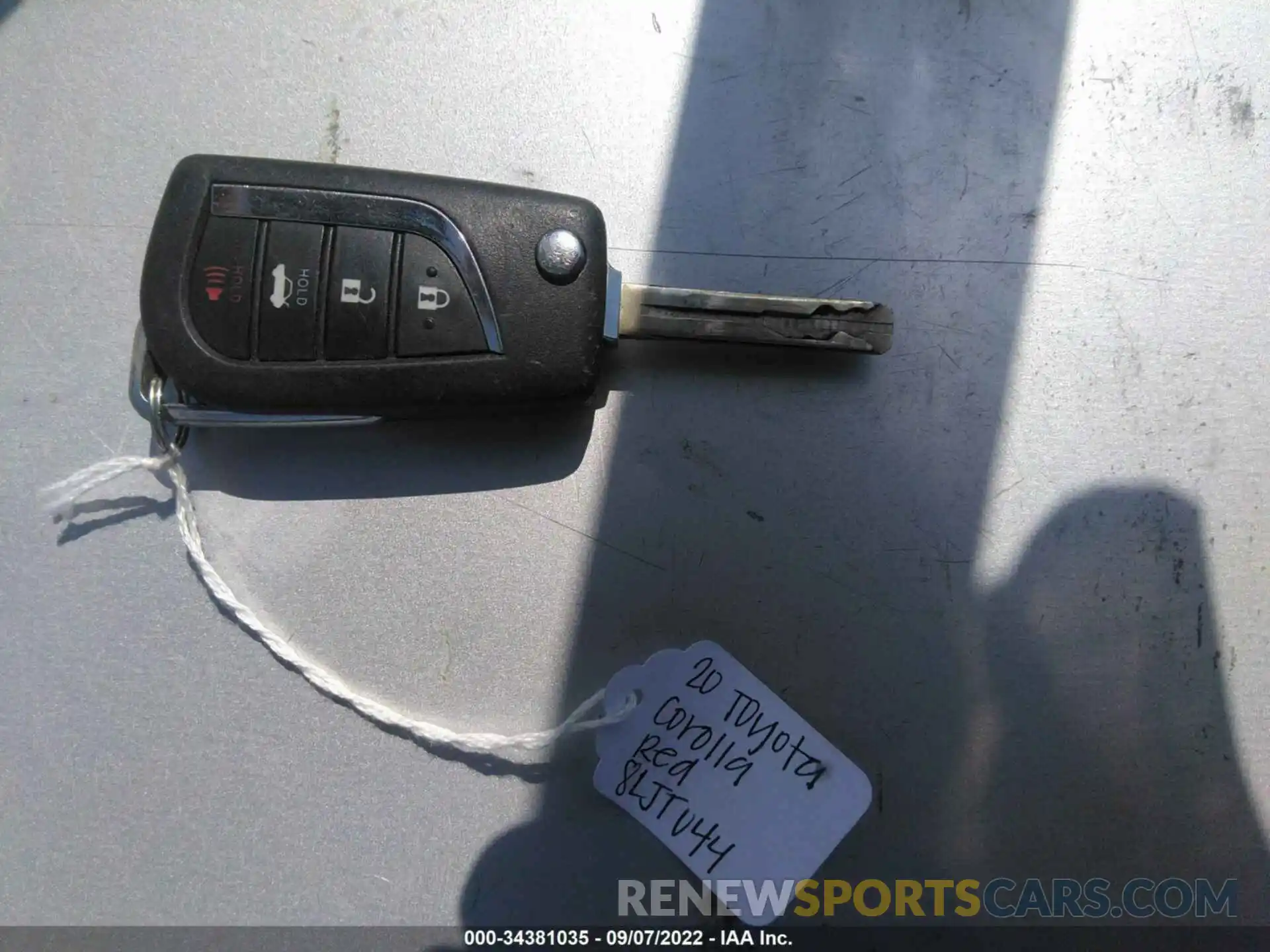 11 Photograph of a damaged car JTDEPRAE7LJ001404 TOYOTA COROLLA 2020