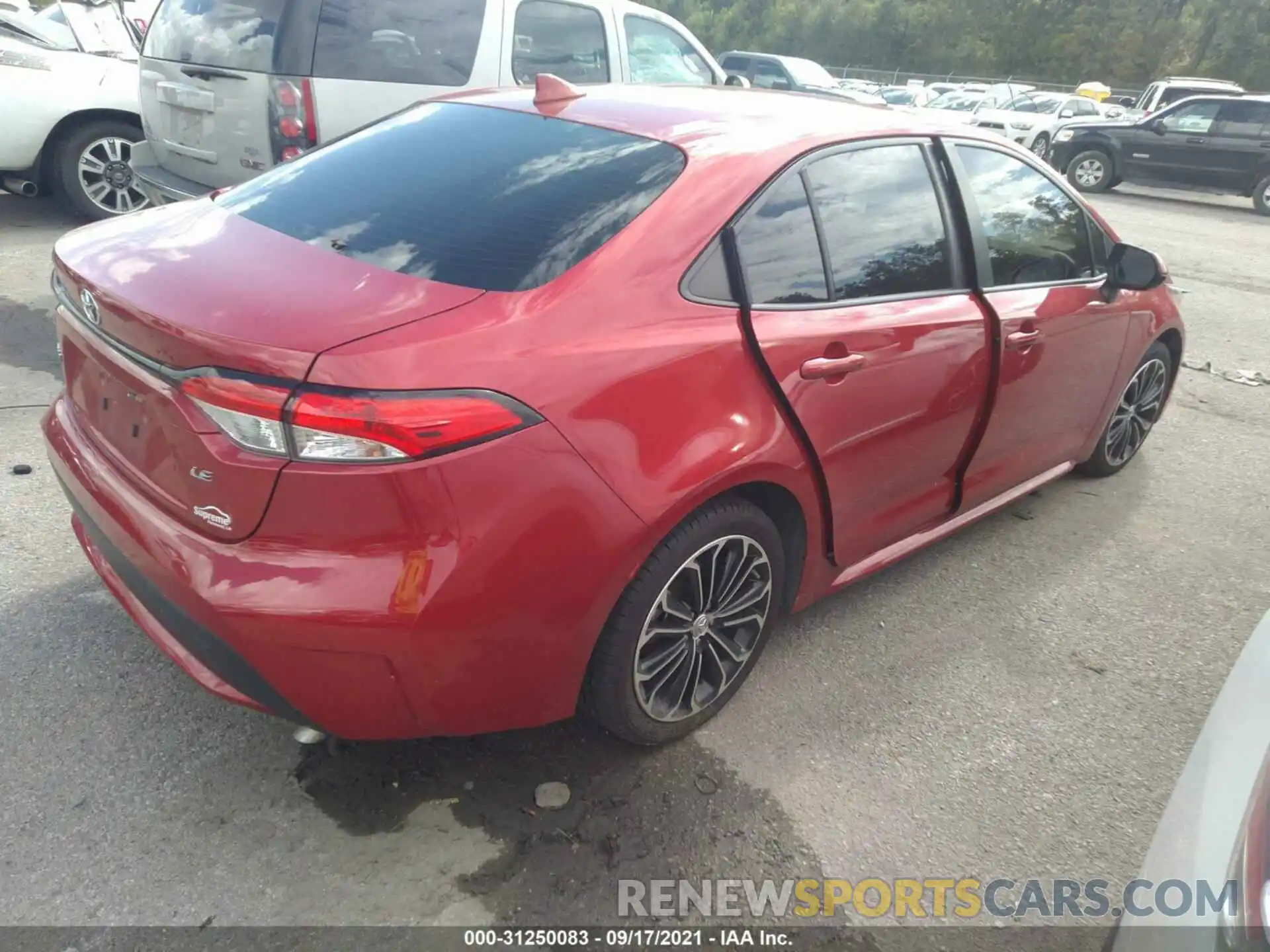 4 Photograph of a damaged car JTDEPRAE7LJ003184 TOYOTA COROLLA 2020