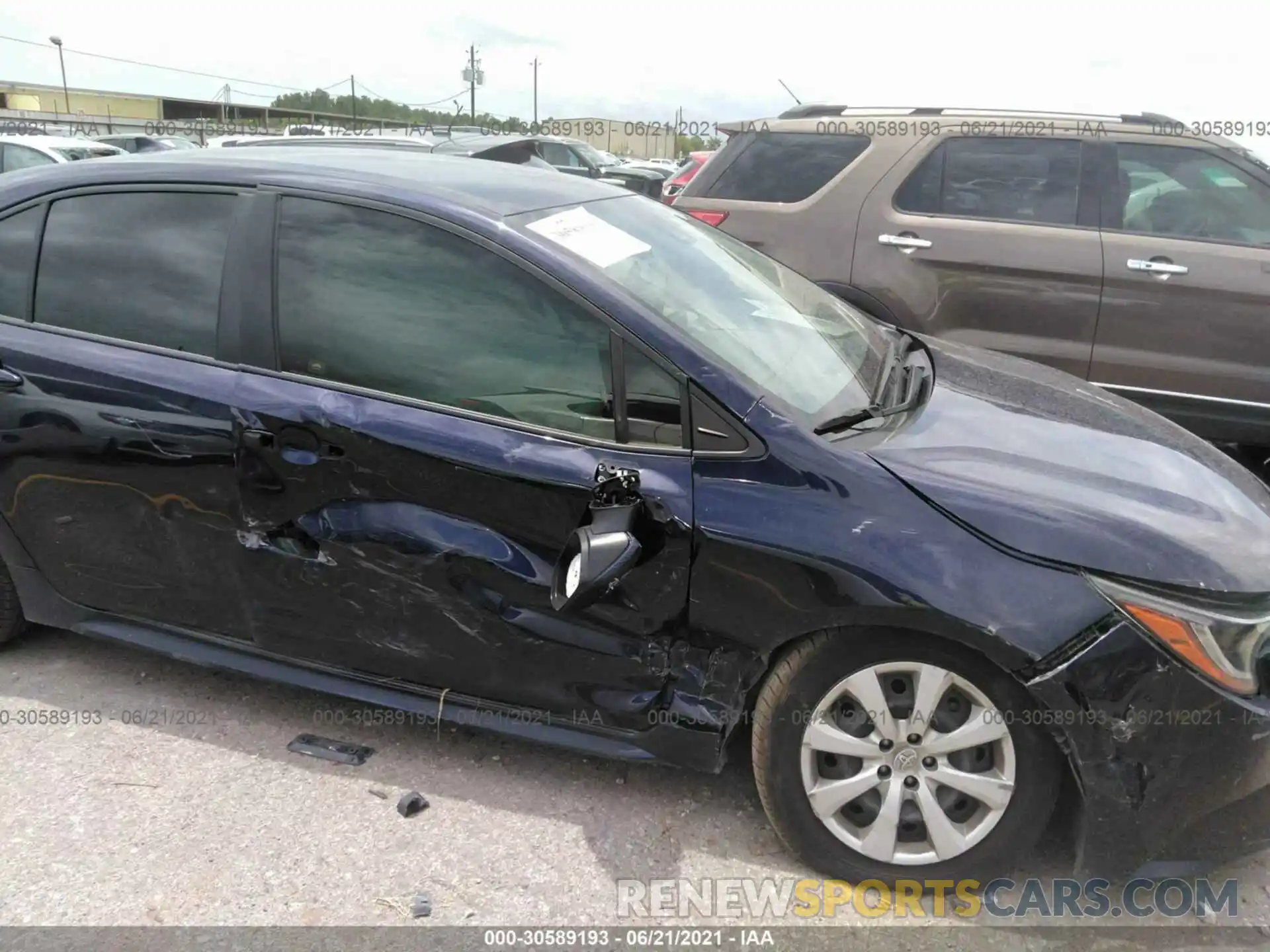 6 Photograph of a damaged car JTDEPRAE7LJ003699 TOYOTA COROLLA 2020