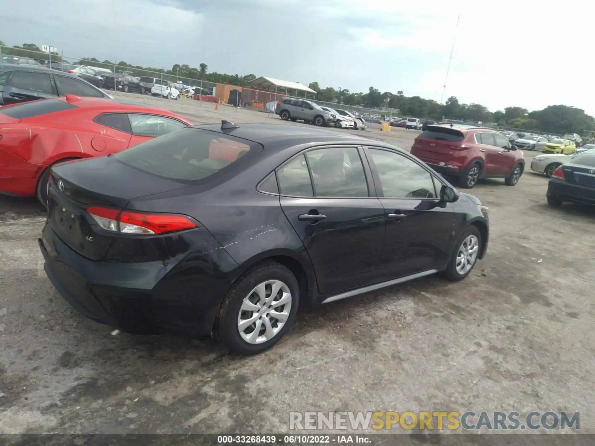 4 Photograph of a damaged car JTDEPRAE7LJ004996 TOYOTA COROLLA 2020