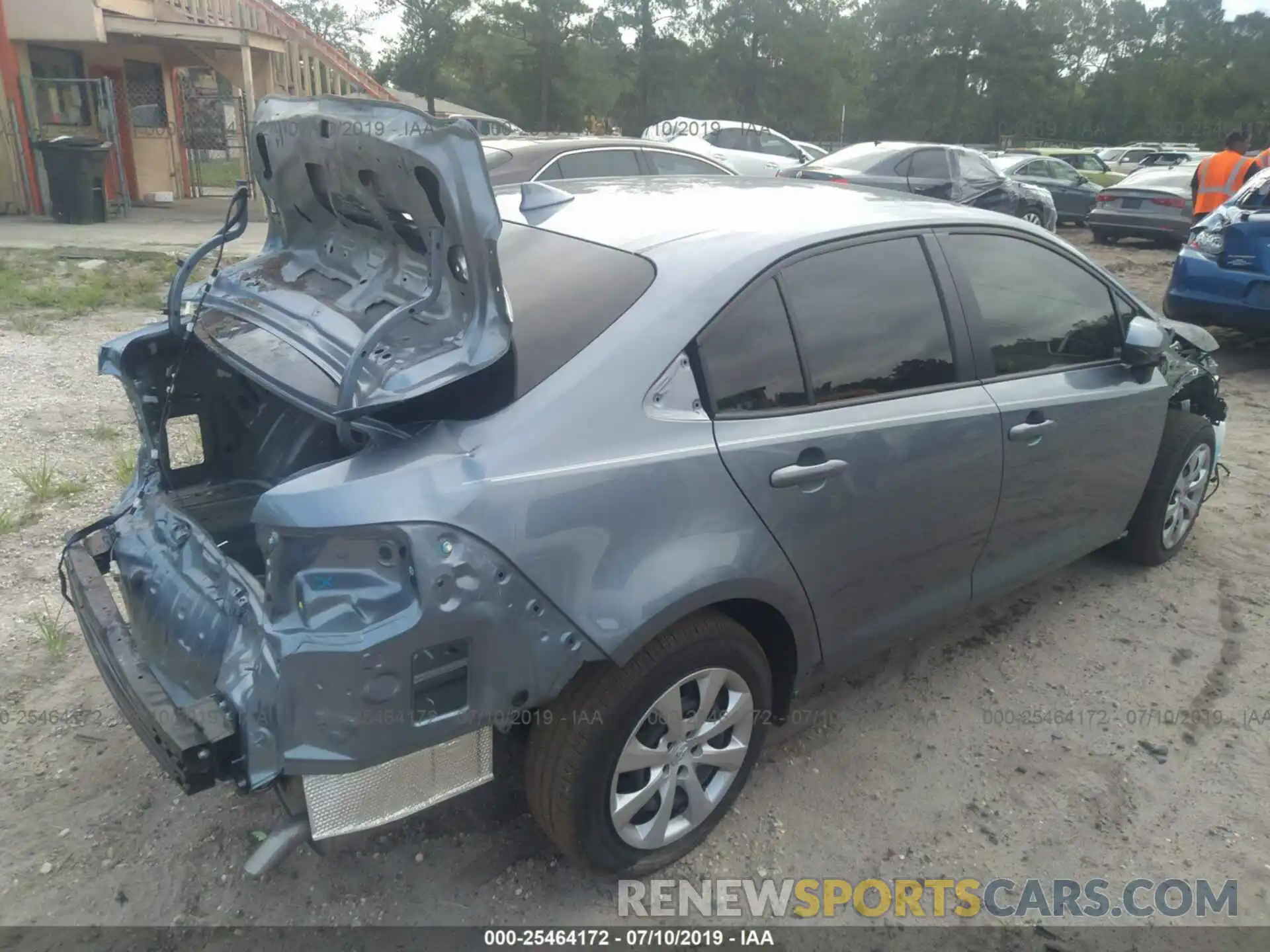 4 Photograph of a damaged car JTDEPRAE7LJ005419 TOYOTA COROLLA 2020