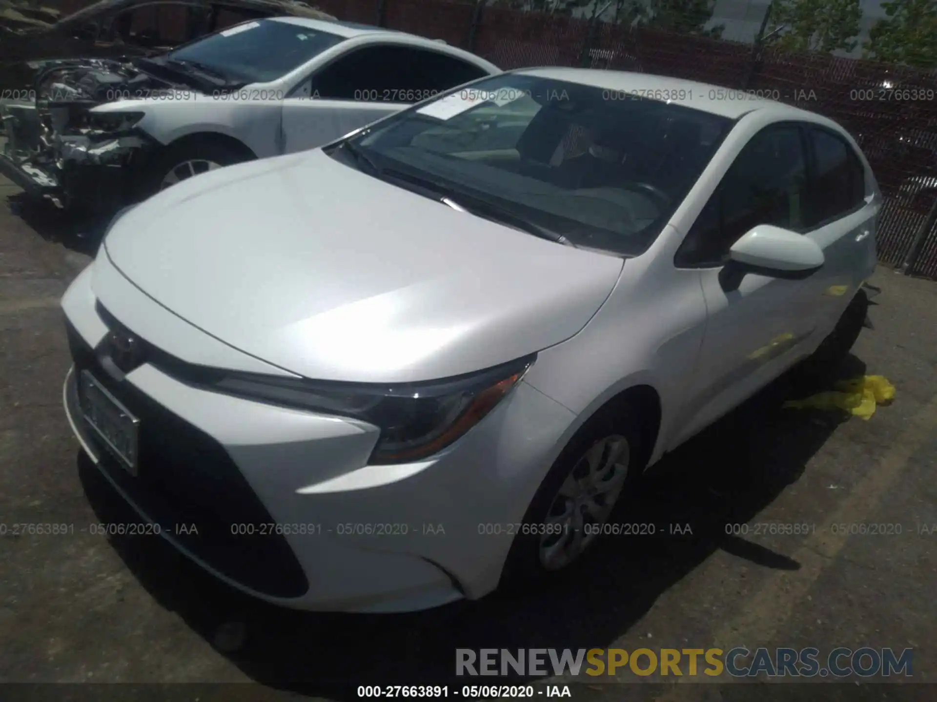 2 Photograph of a damaged car JTDEPRAE7LJ008658 TOYOTA COROLLA 2020