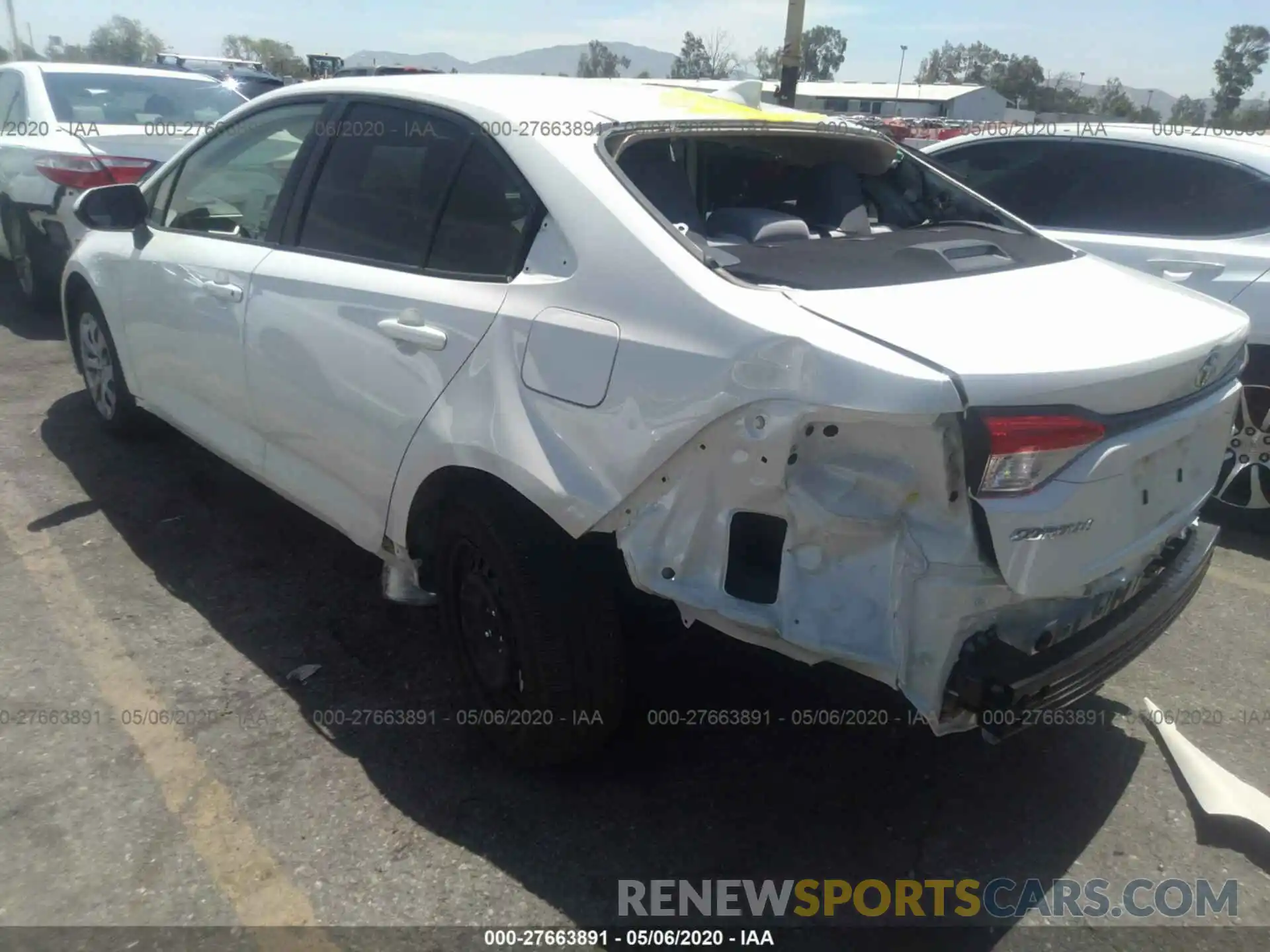 3 Photograph of a damaged car JTDEPRAE7LJ008658 TOYOTA COROLLA 2020