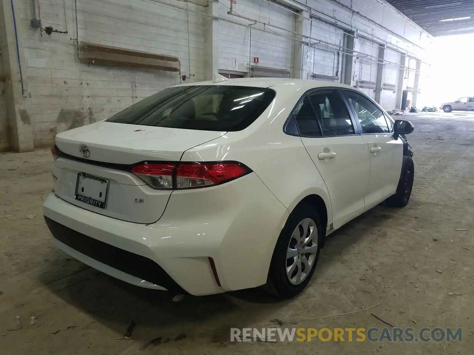 4 Photograph of a damaged car JTDEPRAE7LJ010412 TOYOTA COROLLA 2020