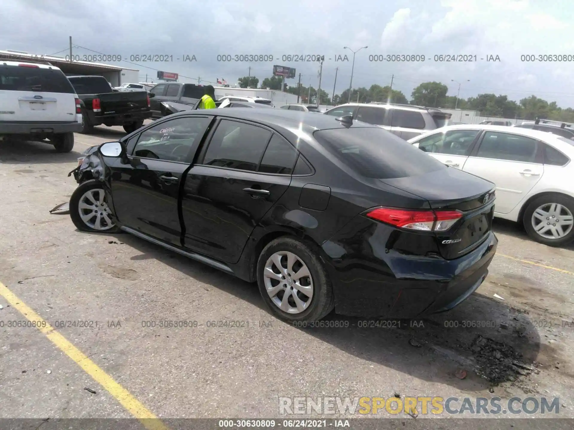 3 Photograph of a damaged car JTDEPRAE7LJ010703 TOYOTA COROLLA 2020