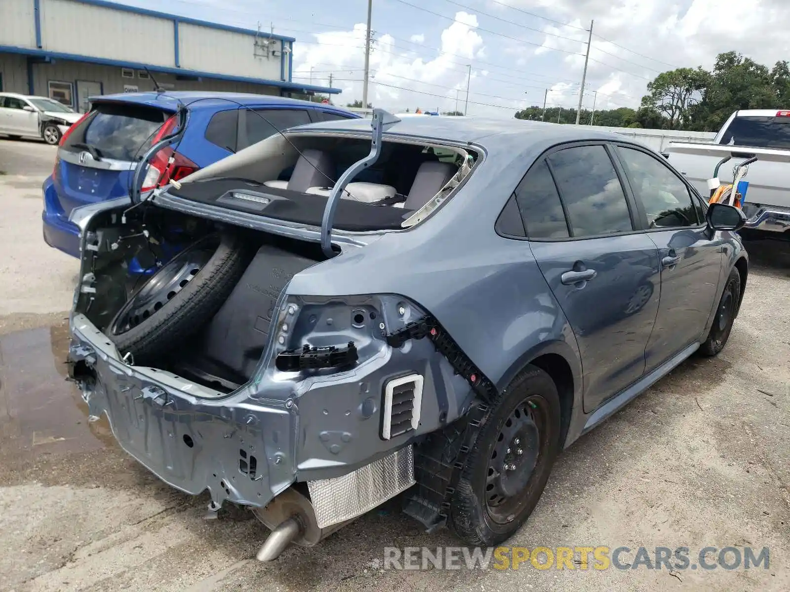 4 Photograph of a damaged car JTDEPRAE7LJ013603 TOYOTA COROLLA 2020