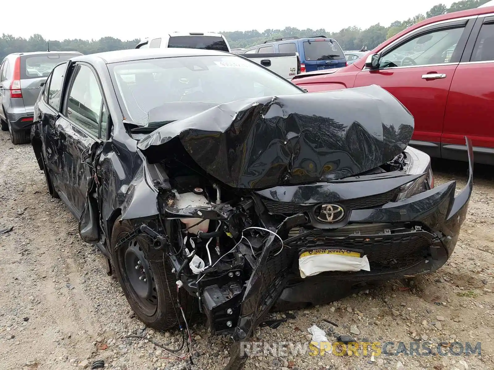 1 Photograph of a damaged car JTDEPRAE7LJ013634 TOYOTA COROLLA 2020