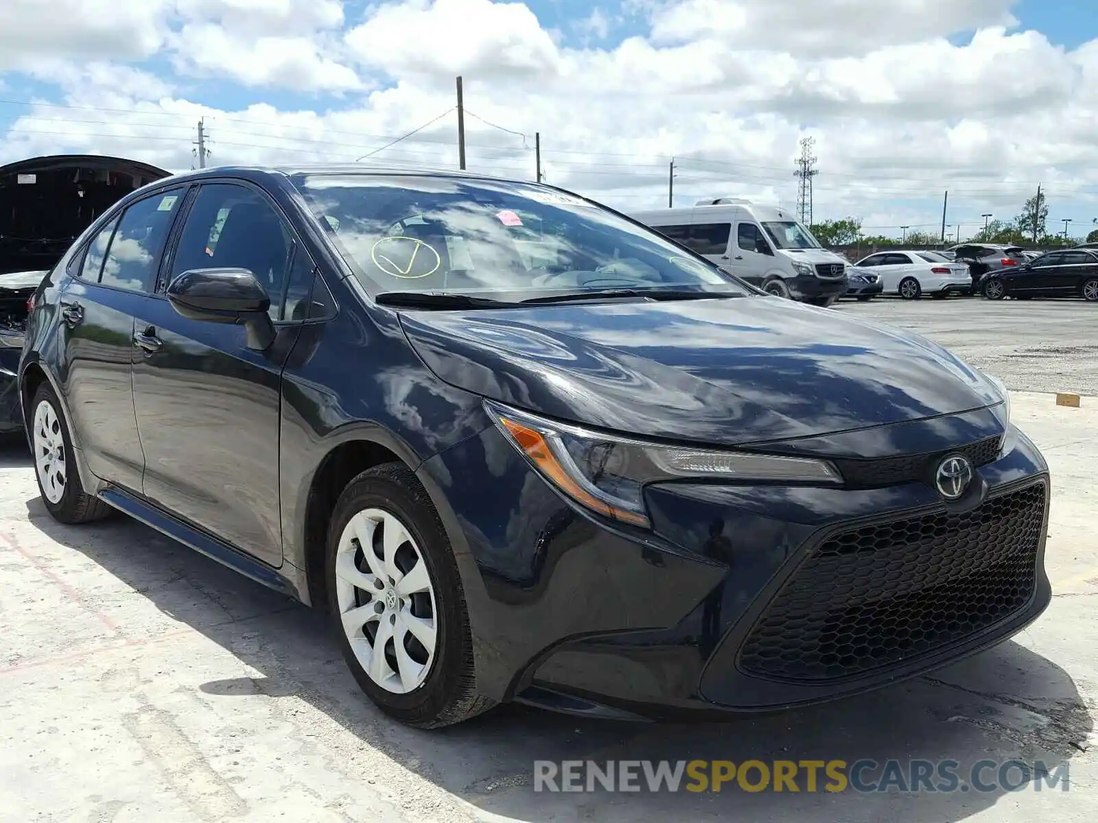 1 Photograph of a damaged car JTDEPRAE7LJ014668 TOYOTA COROLLA 2020