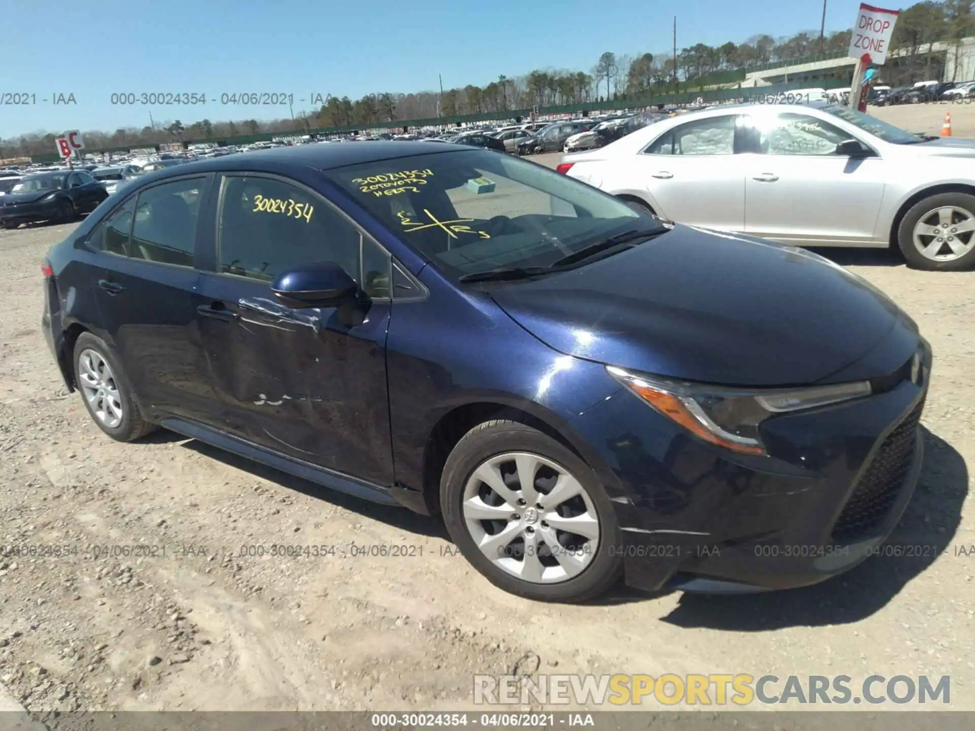 1 Photograph of a damaged car JTDEPRAE7LJ017571 TOYOTA COROLLA 2020