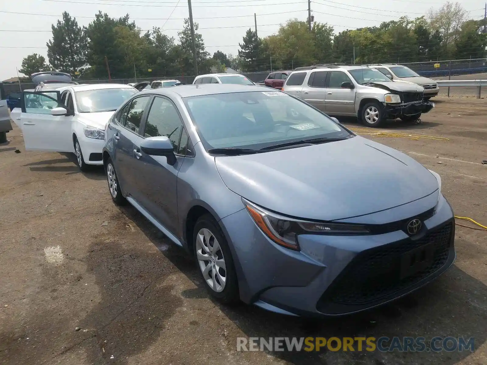 1 Photograph of a damaged car JTDEPRAE7LJ018218 TOYOTA COROLLA 2020