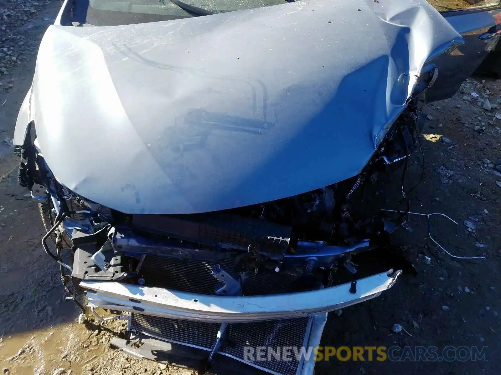 7 Photograph of a damaged car JTDEPRAE7LJ018591 TOYOTA COROLLA 2020