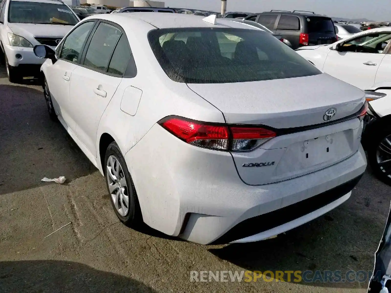 3 Photograph of a damaged car JTDEPRAE7LJ018817 TOYOTA COROLLA 2020