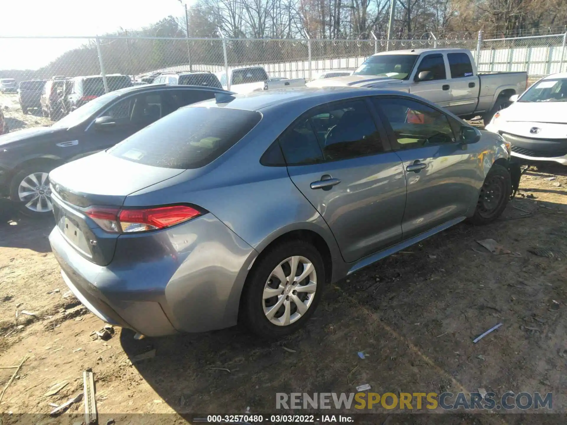 4 Photograph of a damaged car JTDEPRAE7LJ019093 TOYOTA COROLLA 2020