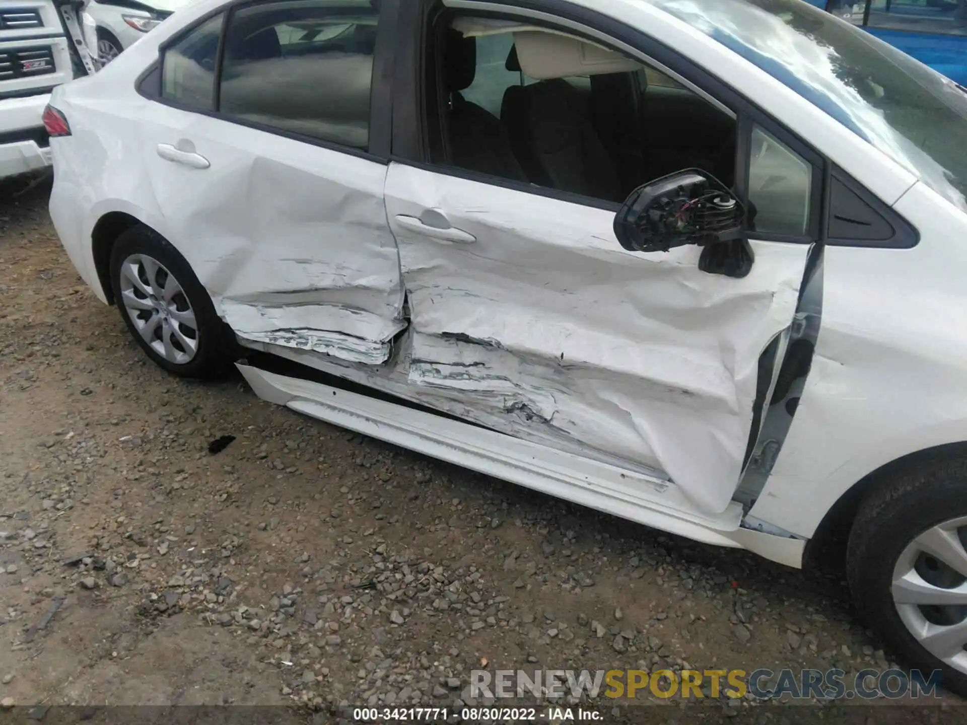 6 Photograph of a damaged car JTDEPRAE7LJ020213 TOYOTA COROLLA 2020