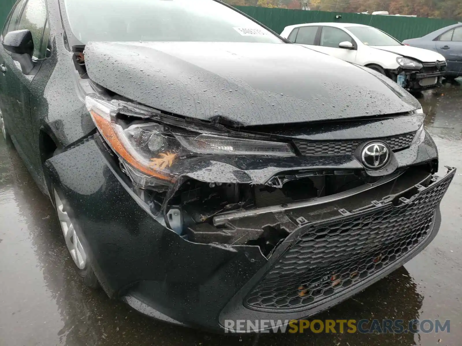 9 Photograph of a damaged car JTDEPRAE7LJ020339 TOYOTA COROLLA 2020