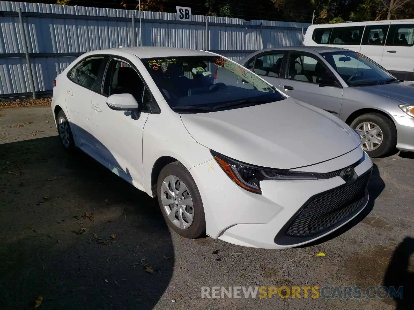 1 Photograph of a damaged car JTDEPRAE7LJ020762 TOYOTA COROLLA 2020