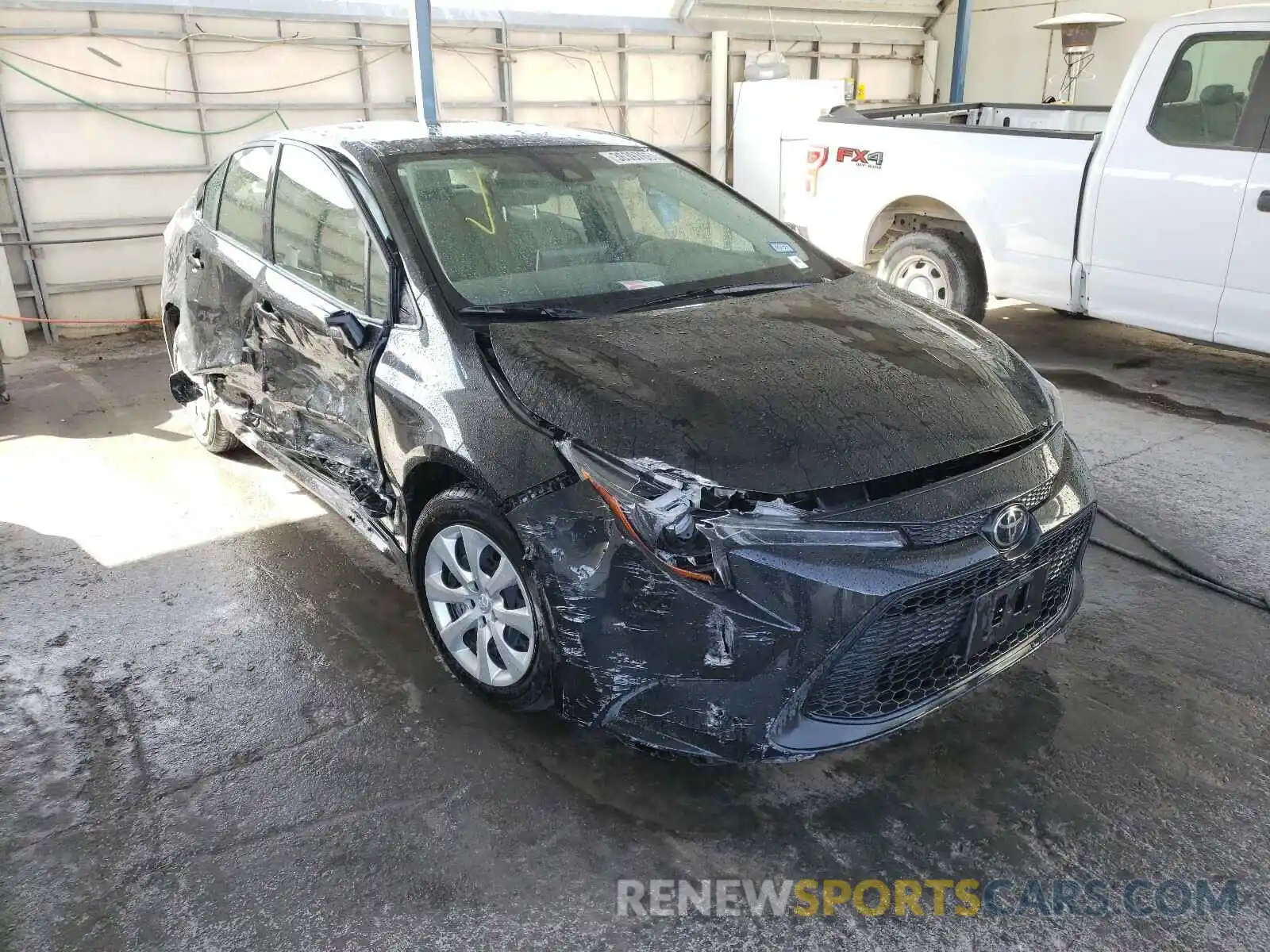 1 Photograph of a damaged car JTDEPRAE7LJ021233 TOYOTA COROLLA 2020