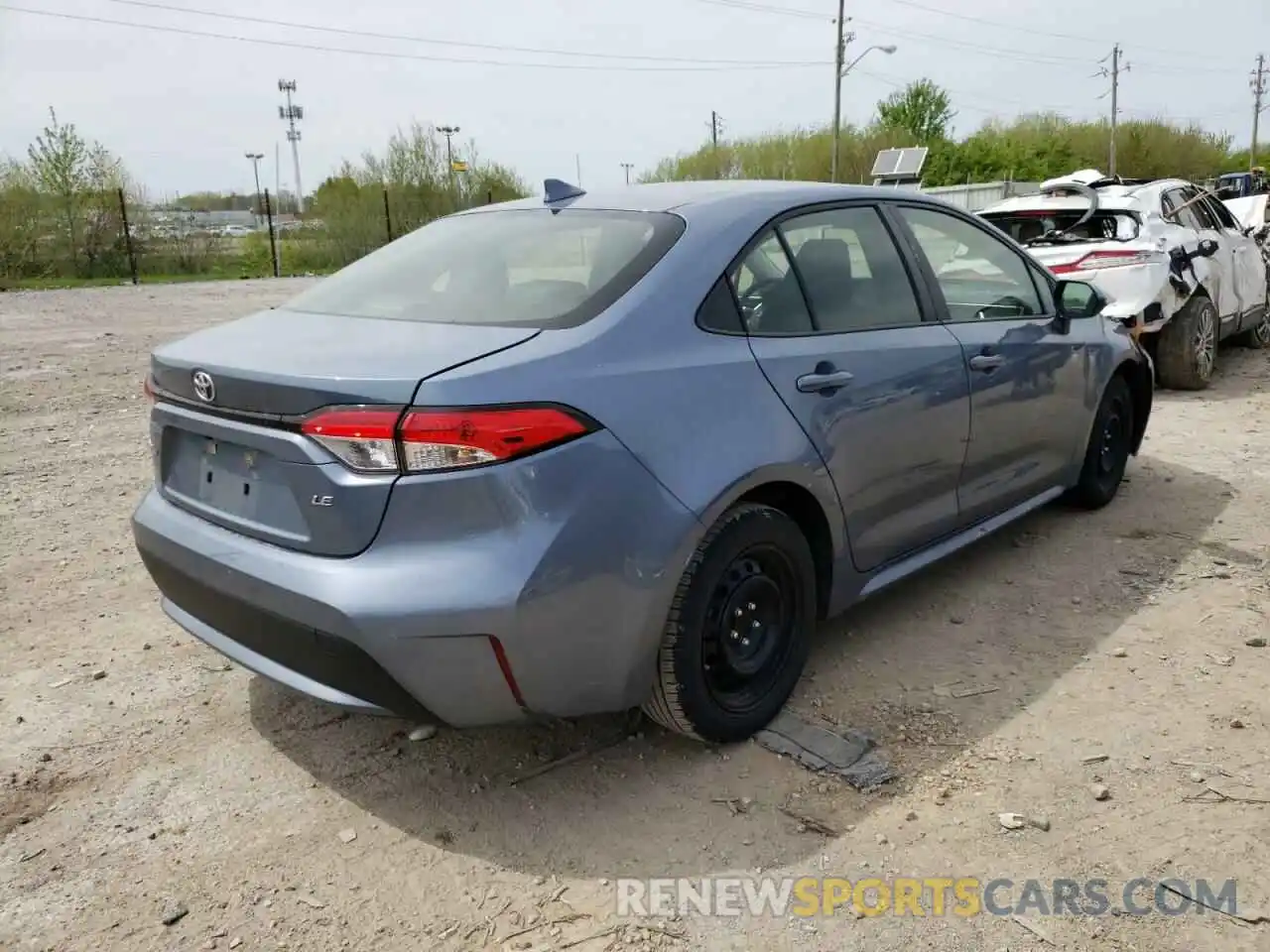 4 Photograph of a damaged car JTDEPRAE7LJ021300 TOYOTA COROLLA 2020