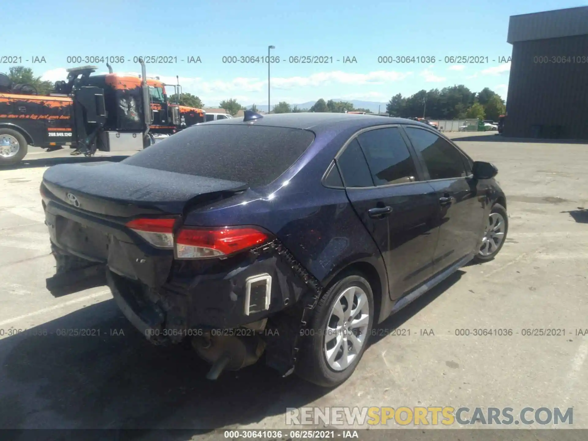 4 Photograph of a damaged car JTDEPRAE7LJ021359 TOYOTA COROLLA 2020