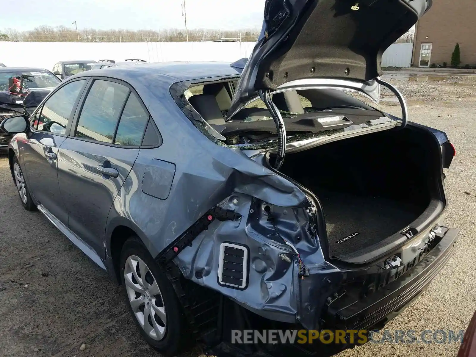 3 Photograph of a damaged car JTDEPRAE7LJ021393 TOYOTA COROLLA 2020