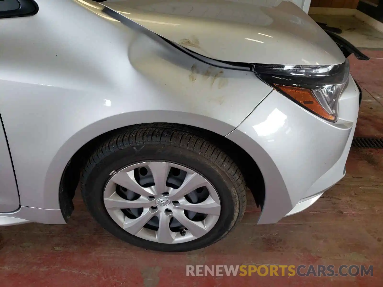 9 Photograph of a damaged car JTDEPRAE7LJ021782 TOYOTA COROLLA 2020