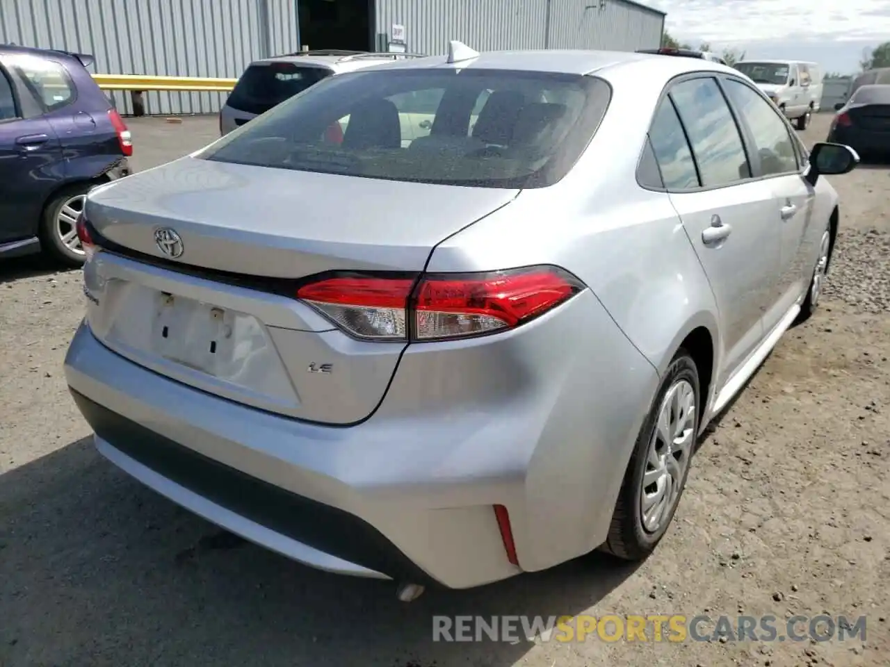 4 Photograph of a damaged car JTDEPRAE7LJ022799 TOYOTA COROLLA 2020