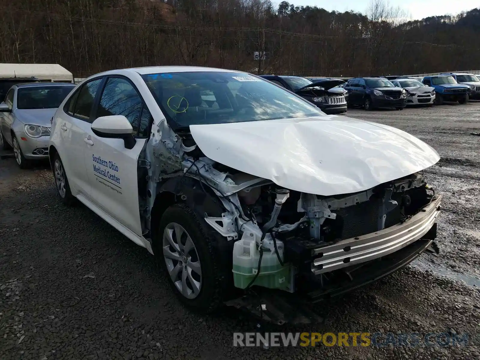 1 Photograph of a damaged car JTDEPRAE7LJ023483 TOYOTA COROLLA 2020