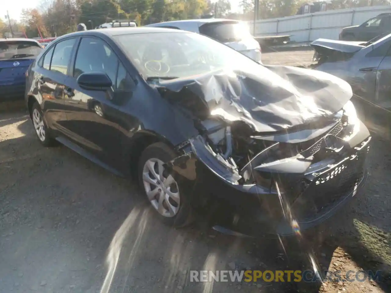 1 Photograph of a damaged car JTDEPRAE7LJ025962 TOYOTA COROLLA 2020