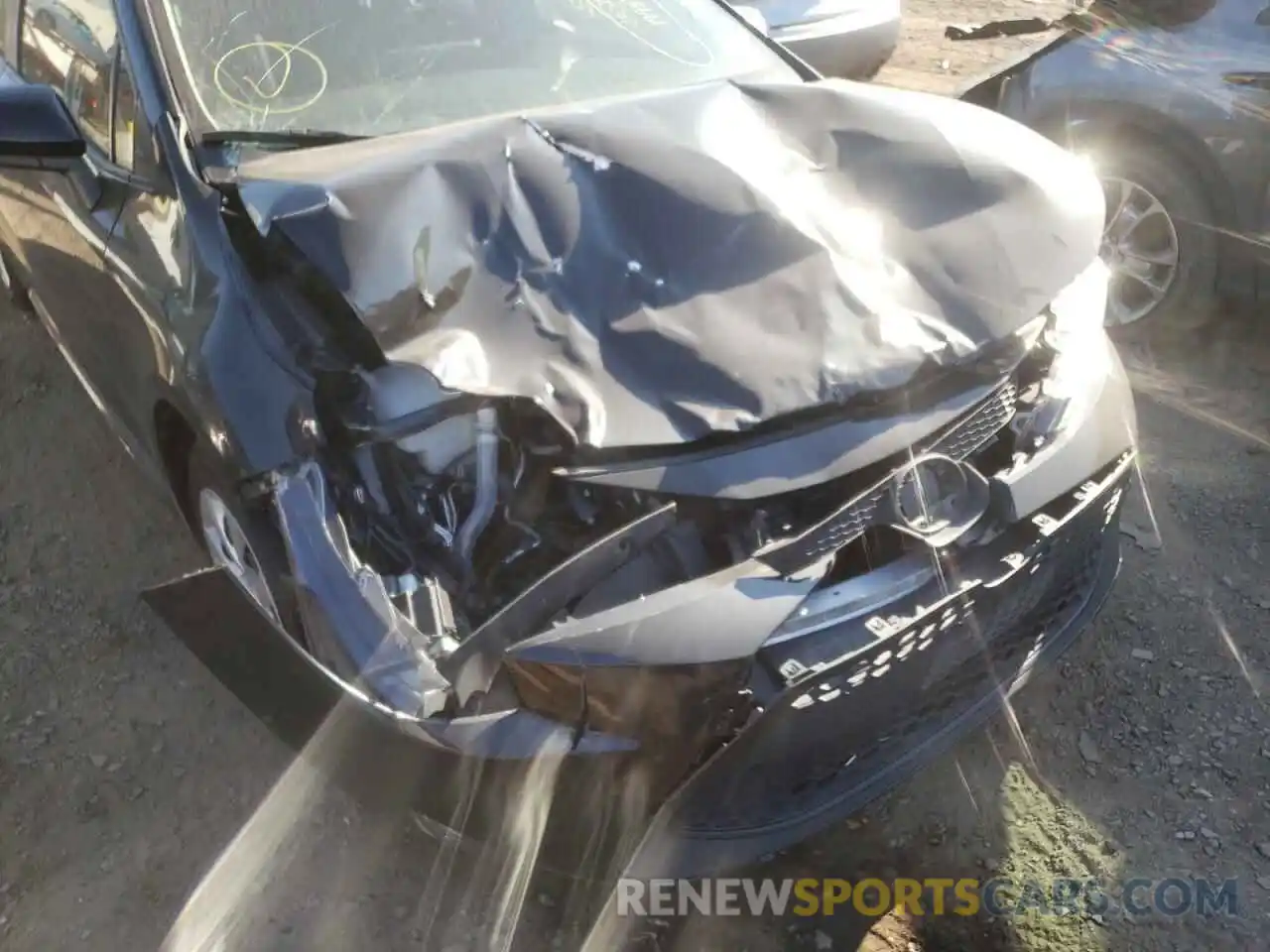 9 Photograph of a damaged car JTDEPRAE7LJ025962 TOYOTA COROLLA 2020